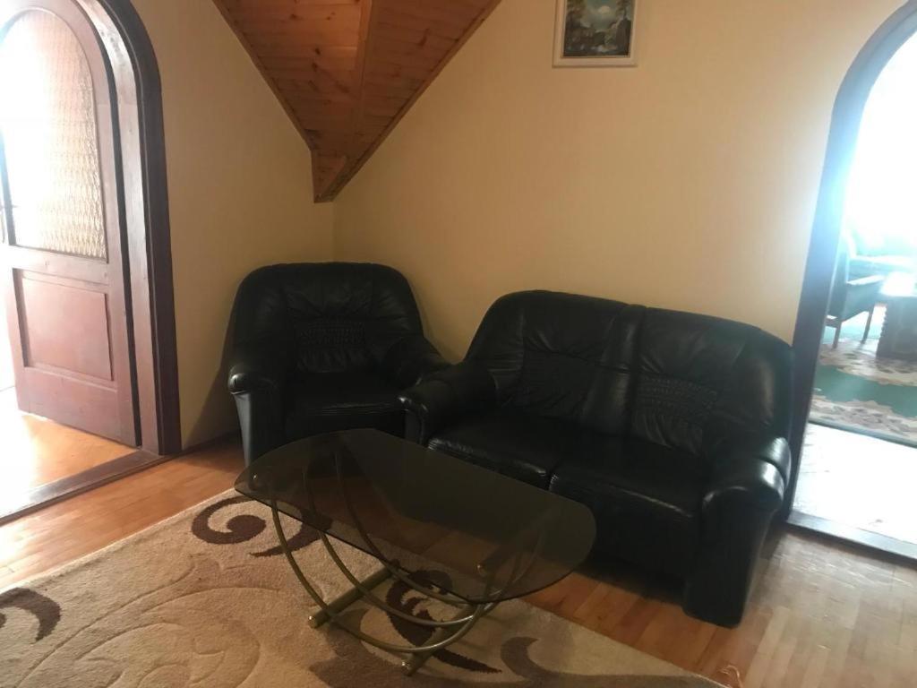 Brassói Vendégház Miskolc Esterno foto